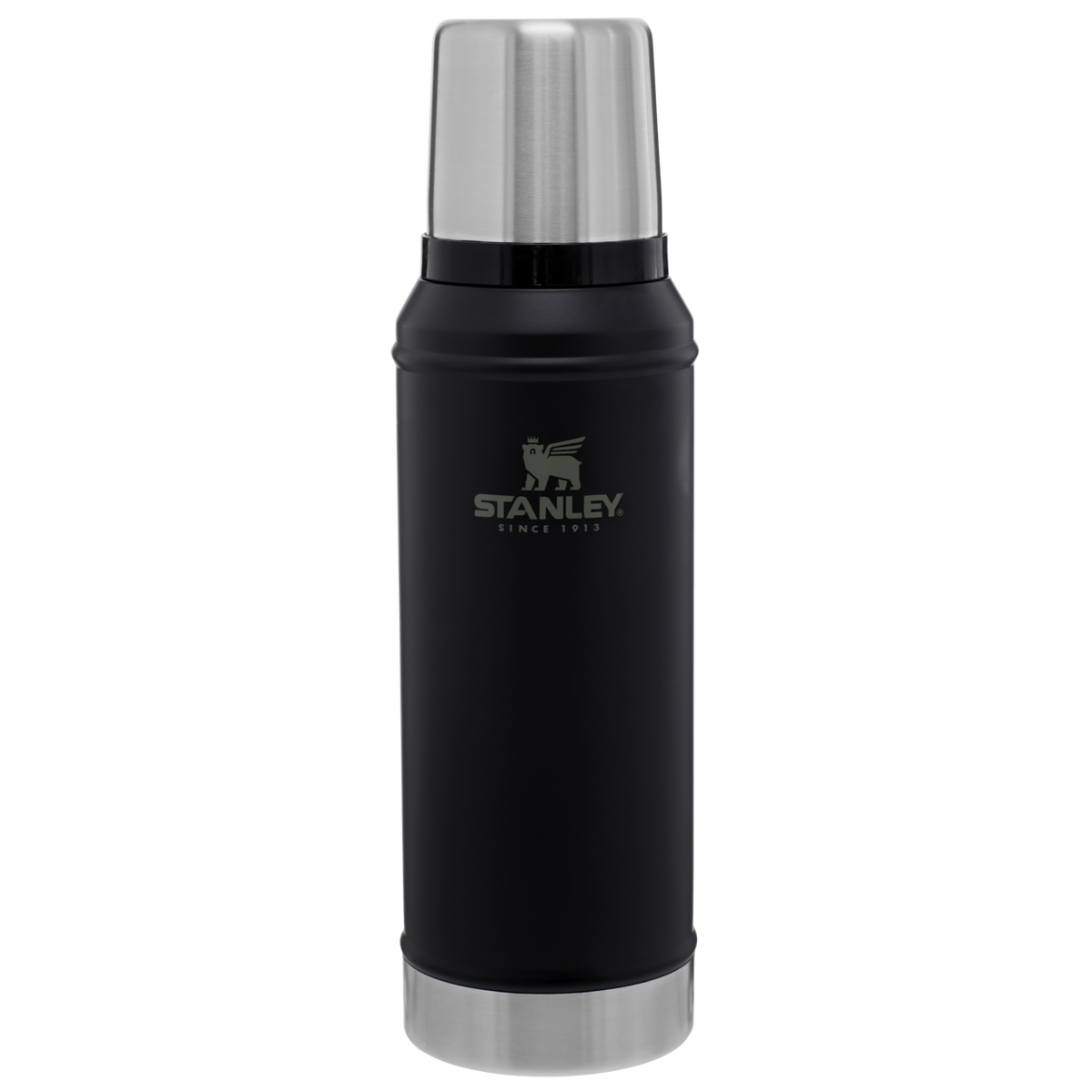 Stanley 1913 Classic Legendary Bottle 1 QT 0.94 L in Black 2.0 | View 1