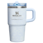 Próbka koloru dla Stanley 1913 Stanley 1913 x LoveShackFancy Quencher® ProTour Tumbler 0.59L w Toscana Toile - Alpine Blue | Widok Przód