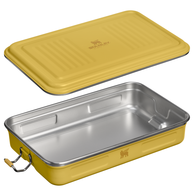 Stanley 1913 Legendary Classic Useful Box 1.18L in Dijon | Querschnitt anzeigen