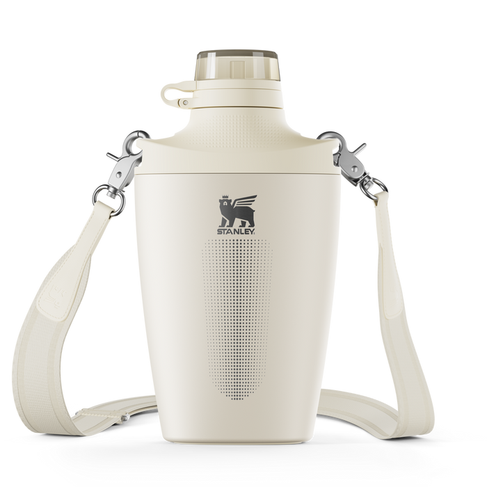 Stanley 1913 The Stanley Cross Bottle 23 OZ 0.68 L in Cream | Front View