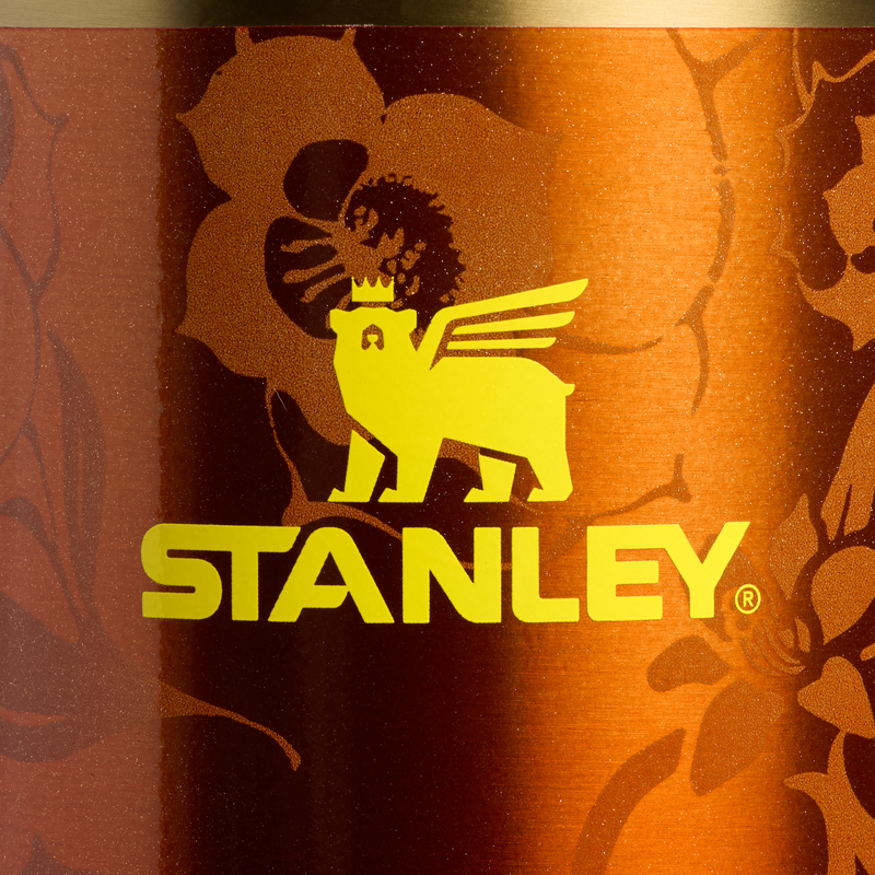 Stanley 1913 Stanley 1913 x Karol G Quencher® H2.0 FlowState™ Tumbler 1.18L dans Karol G Flor