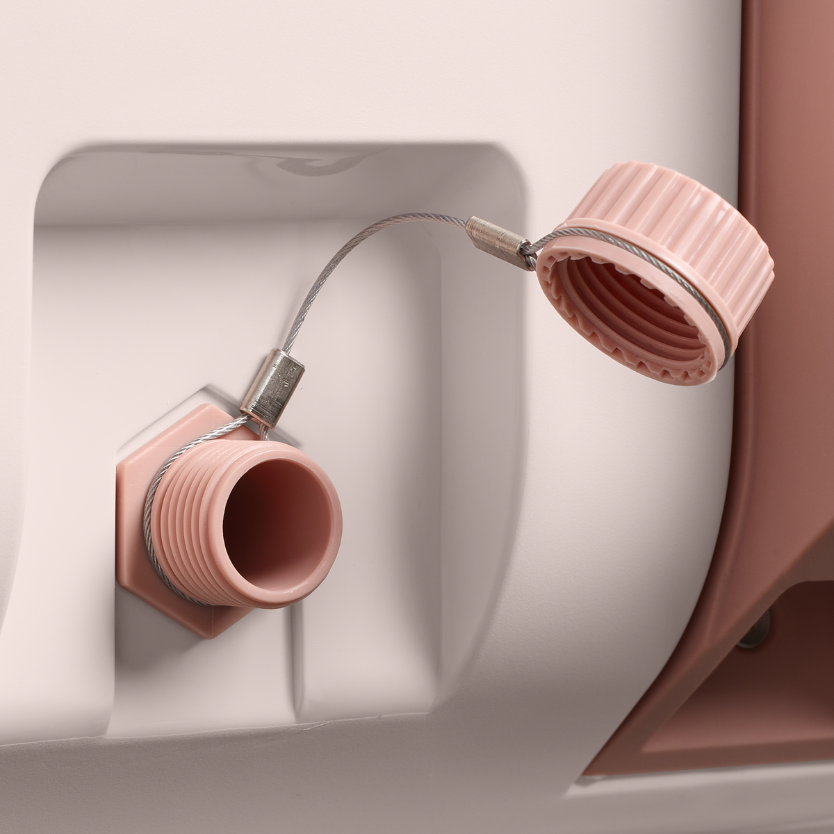 Stanley 1913 Cold-For-Days Wheeled Outdoor Cooler 47.3L in Rose Quartz | Weergave Gedetailleerd