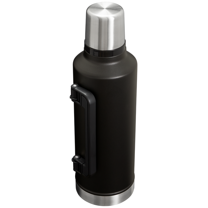 Stanley 1913 Classic Legendary Bottle 2.3L w Black 2.0 | Widok Wstecz
