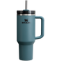 Próbka koloru dla Stanley 1913 Quencher® H2.0 FlowState™ Tumbler 1.18L w Blue Spruce | Widok Przód