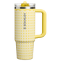 Muestra para Stanley 1913 Quencher® ProTour Flip Straw Tumbler 0.89L en Daffodil Rattan | Ver Delante