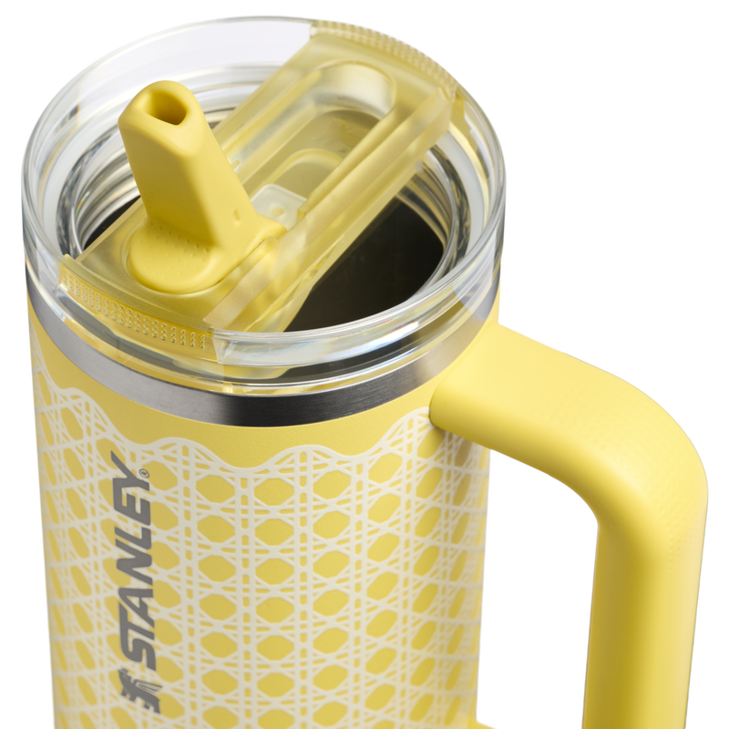 Stanley 1913 Quencher® ProTour Flip Straw Tumbler 0.89L en Daffodil Rattan | Ver Detalles de la tapa