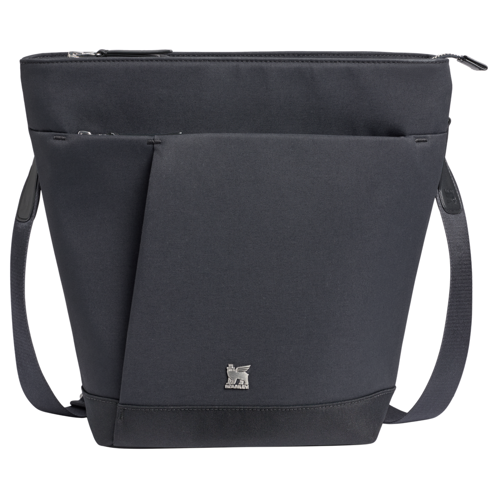 Stanley 1913 Stanley Standby Satchel 9.9 QT 9.4 L in Black | Front View