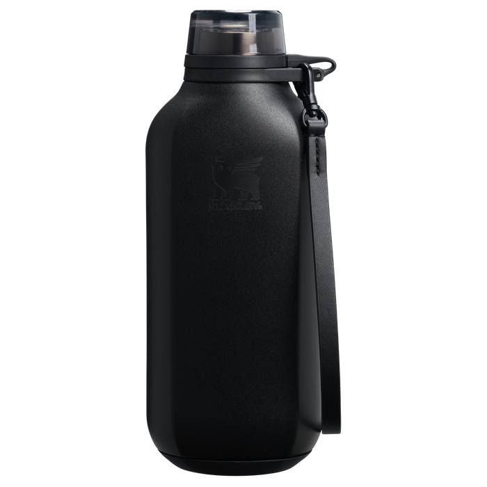 Stanley 1913 The Clutch Bottle 16 OZ in Black | Front View