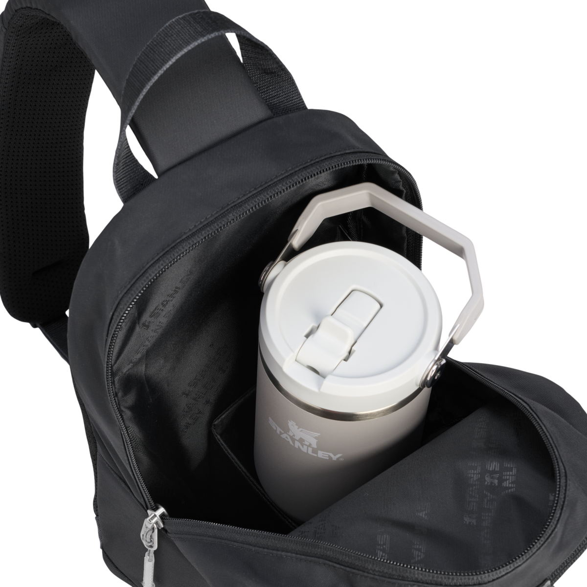 Stanley 1913 Vitalize™ Macro Method Crossbody 9.5L en Black | Ver Detallado