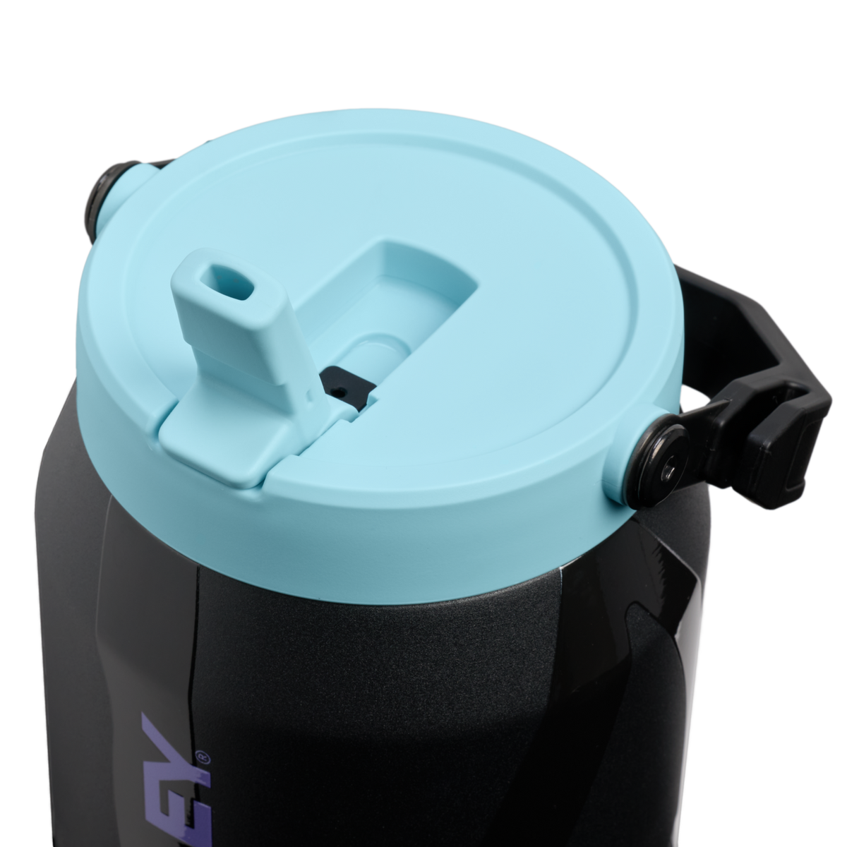 Stanley 1913 Stanley 1913 x Caitlin Clark IceFlow™ Flip Straw Jug 64 OZ 1.90 L in Caitlin Clark Blacktop | Lid Detailed View