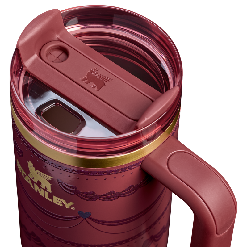 Stanley 1913 Quencher® H2.0 FlowState™ Tumbler 0.89L en Red Velvet Cake | Ver Detalles de la tapa